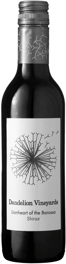 En glasflaska med Dandelion Vineyards Lionheart of the Barossa Shiraz 2021, ett rött vin från South Australia i Australien