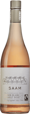 En lättare glasflaska med SAAM Chenin Blanc Cinsault Rosé , ett rosévin från Western Cape i Sydafrika