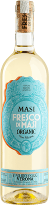 En glasflaska med Fresco di Masi Bianco Verona 2020, ett vitt vin från Venetien i Italien