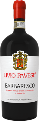 En glasflaska med Barbaresco Livio Pavese 2019, ett rött vin från Piemonte i Italien