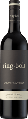 En glasflaska med Ringbolt Cabernet Sauvignon 2020, ett rött vin från Western Australia i Australien