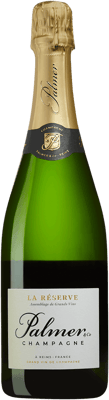 En glasflaska med Palmer & Co Brut Reserve, ett champagne från Champagne i Frankrike