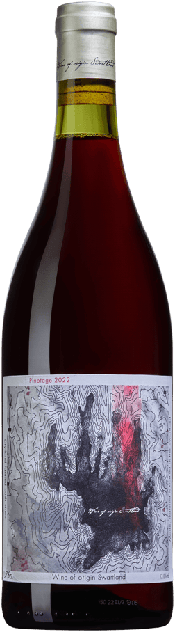 En glasflaska med David & Nadia Pinotage 2022, ett rött vin från Western Cape i Sydafrika