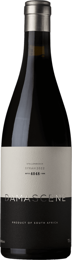 En glasflaska med Damascene Stellenbosch Syrah 2022, ett rött vin från Sydafrika