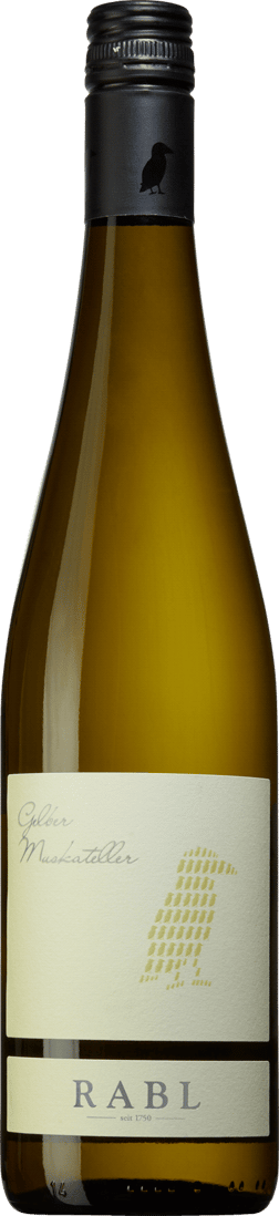 En glasflaska med Rabl Gelber Muskateller Langenlois 2023, ett vitt vin från Niederösterreich i Österrike