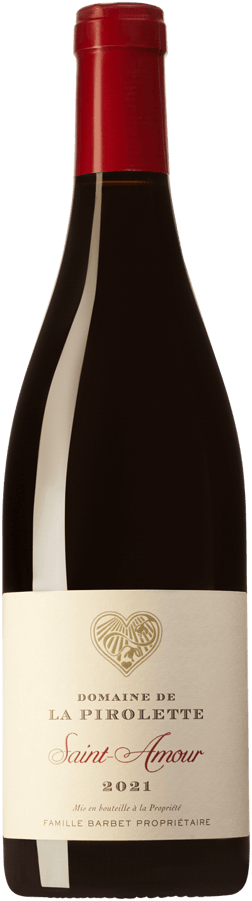 En glasflaska med Domaine de la Pirolette Saint Amour 2021, ett rött vin från Bourgogne i Frankrike
