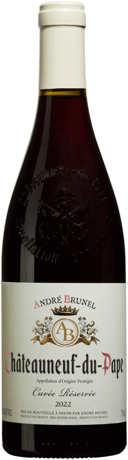 En glasflaska med André Brunel Châteauneuf-du-Pape Cuvée Réservée 2022, ett rött vin från Rhonedalen i Frankrike