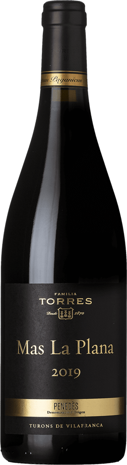 En glasflaska med Torres Mas la Plana 2019, ett rött vin från Katalonien i Spanien