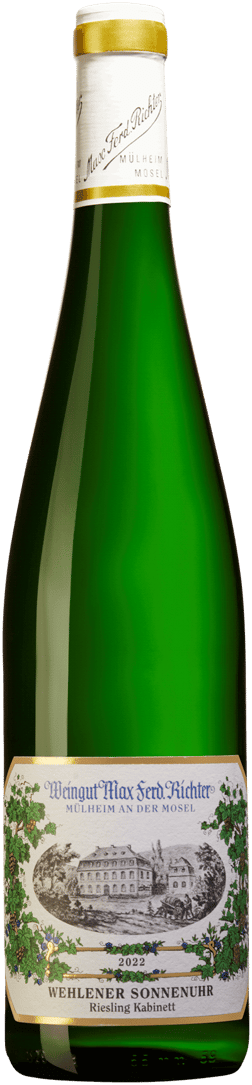 En glasflaska med Max Ferd Richter Wehlener Sonnenuhr Riesling Kabinett 2022, ett vitt vin från Mosel i Tyskland