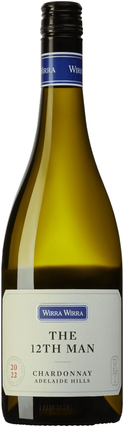 En glasflaska med Wirra Wirra The 12th Man Chardonnay 2022, ett vitt vin från South Australia i Australien