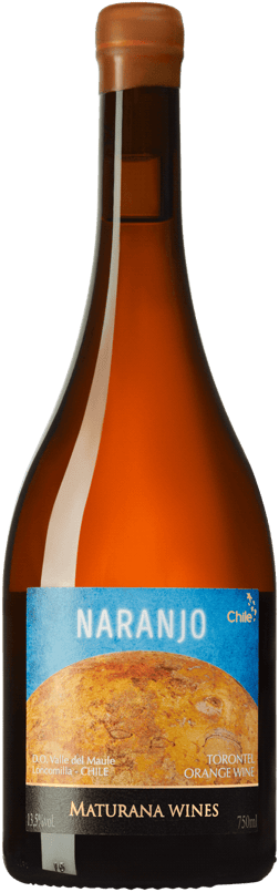 En glasflaska med Maturana Naranjo 2022, ett vitt vin från Valle Central i Chile