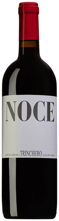 En glasflaska med Ezio Trinchero Noce 2019, ett rött vin från Italien