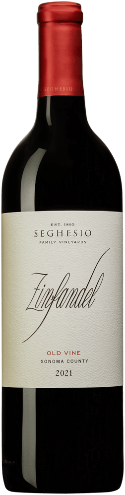 En glasflaska med Seghesio Family Vineyards Old Vine Zinfandel 2021, ett rött vin från Kalifornien i USA