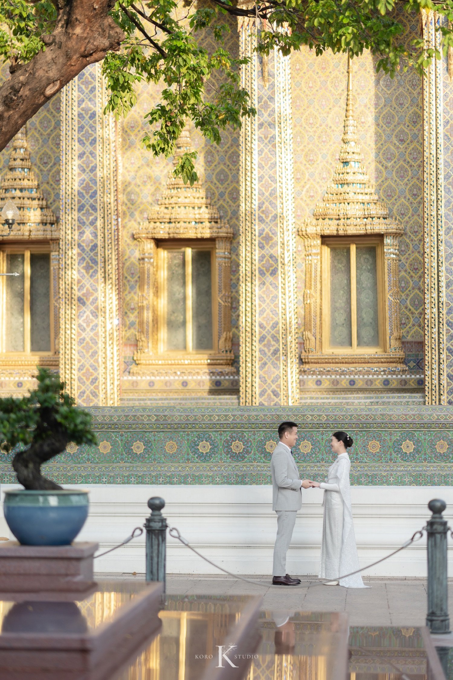 ถ่ายภาพงานแต่งงานที่วัดราชบพิธฯ: ความสง่างามที่เรียบง่ายและเต็มไปด้วยความสุข 8 pear thailand wedding photos wat ratchabophit 16 ถ่ายภาพงานแต่งงานที่วัดราชบพิธฯ: ความสง่างามที่เรียบง่ายและเต็มไปด้วยความสุข