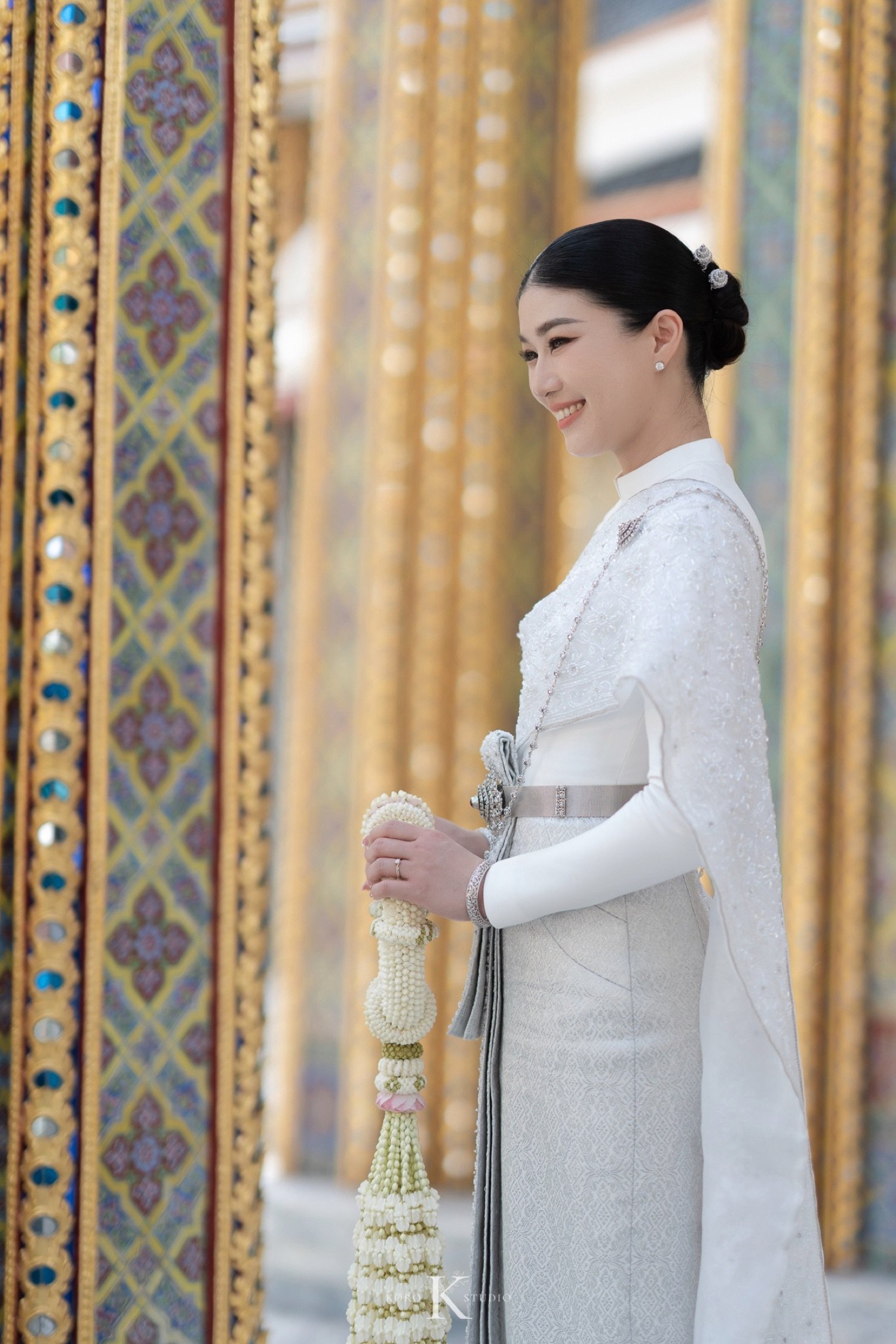 ถ่ายภาพงานแต่งงานที่วัดราชบพิธฯ: ความสง่างามที่เรียบง่ายและเต็มไปด้วยความสุข 64 pear thailand wedding photos wat ratchabophit 89 ถ่ายภาพงานแต่งงานที่วัดราชบพิธฯ: ความสง่างามที่เรียบง่ายและเต็มไปด้วยความสุข
