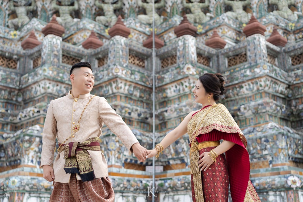 Bangkok Pre-Wedding Photography: Saya & Kota's Iconic Day at Wat Arun & Assumption University 15 pre wedding saya assumption university 2025 15 Bangkok Pre-Wedding Photography: Saya & Kota's Iconic Day at Wat Arun & Assumption University