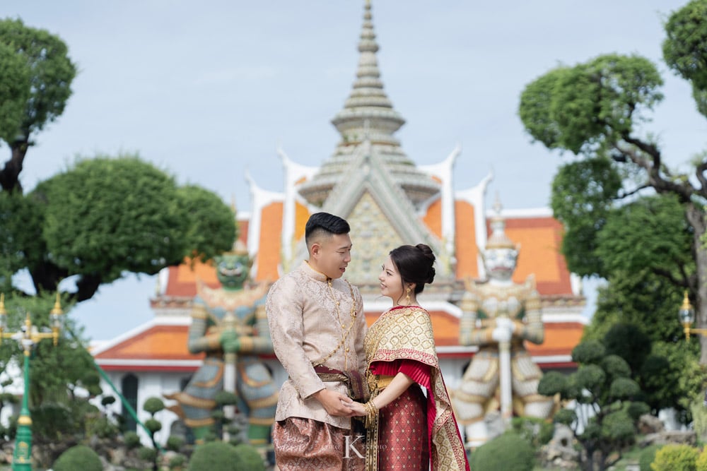 Bangkok Pre-Wedding Photography: Saya & Kota's Iconic Day at Wat Arun & Assumption University 46 pre wedding saya assumption university 2025 46 Bangkok Pre-Wedding Photography: Saya & Kota's Iconic Day at Wat Arun & Assumption University
