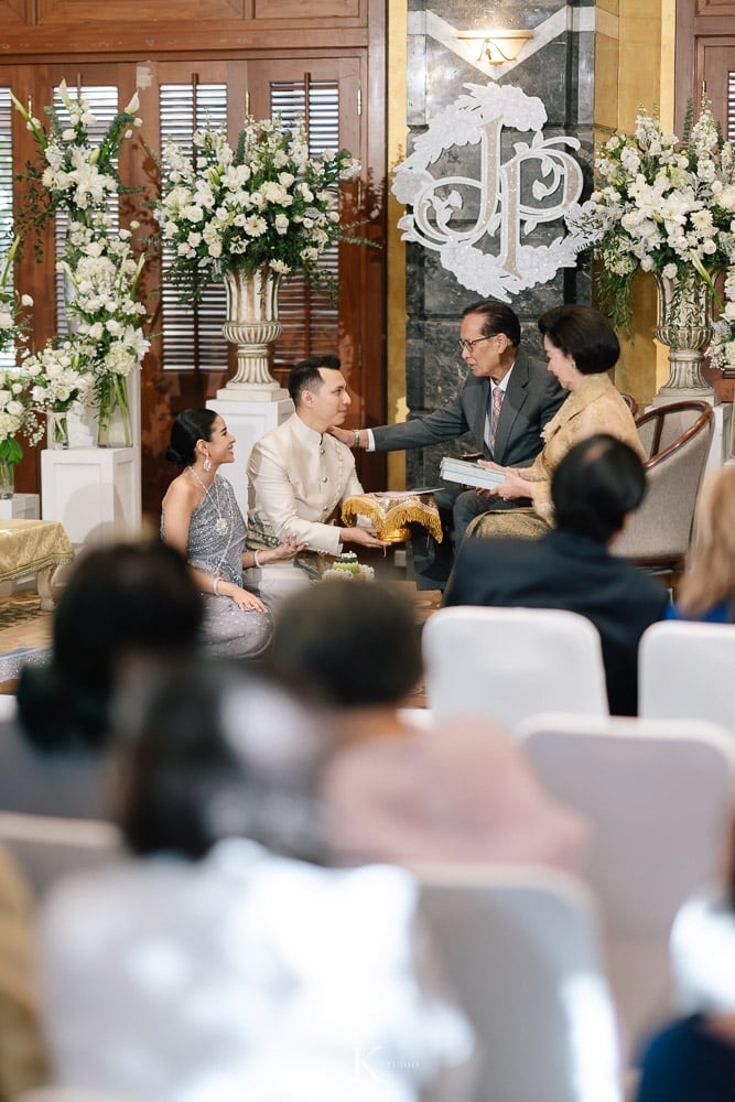 Sukosol Hotel Wedding | Bangkok Wedding Photographer & Video 84 sukosol hotel wedding pround 85 Sukosol Hotel Wedding | Bangkok Wedding Photographer & Video