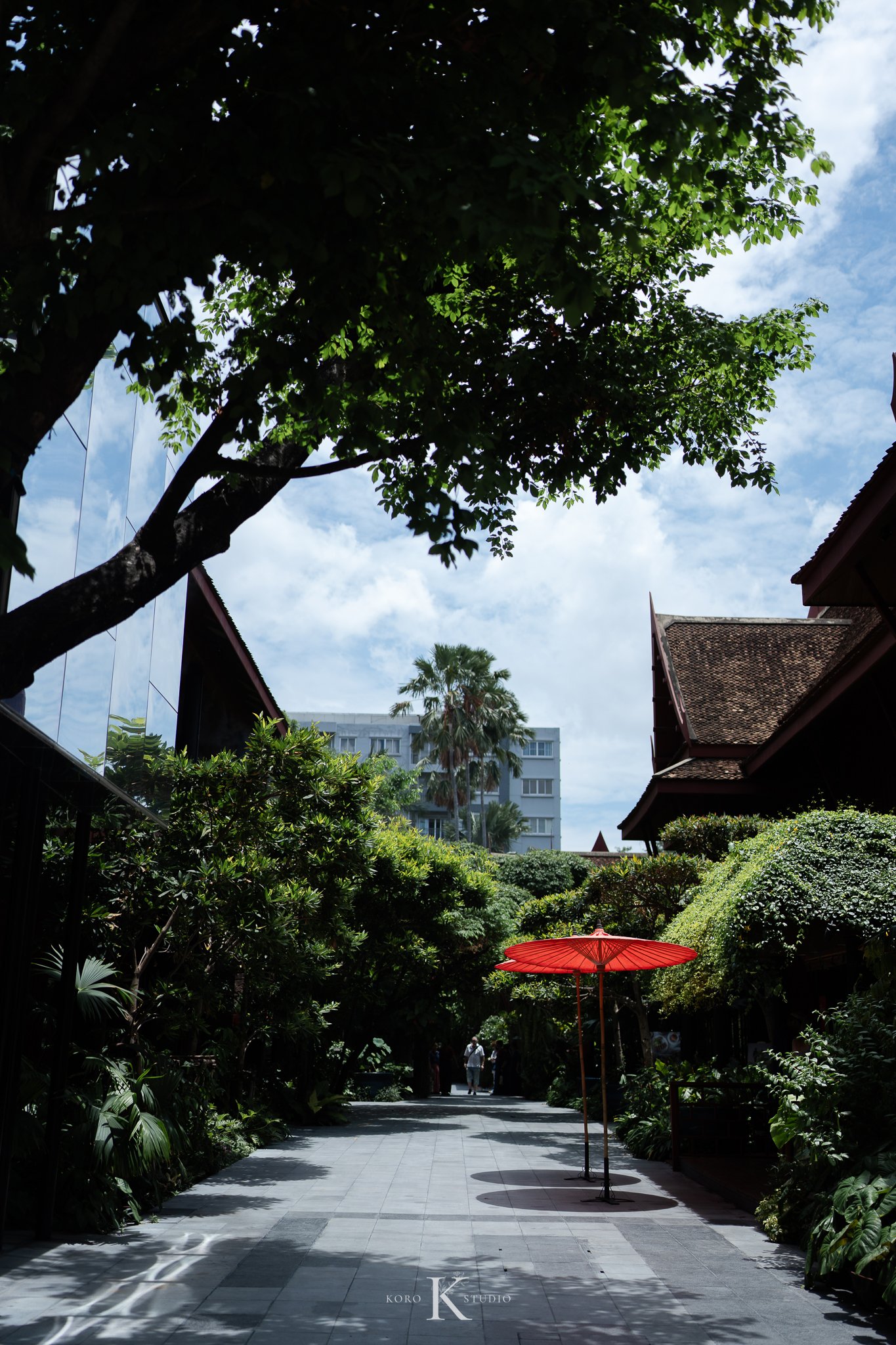 Jim Thompson House Museum Wedding | Pear & Karn 11 pear wedding ceremony jim thompson house 11 Jim Thompson House Museum Wedding | Pear & Karn