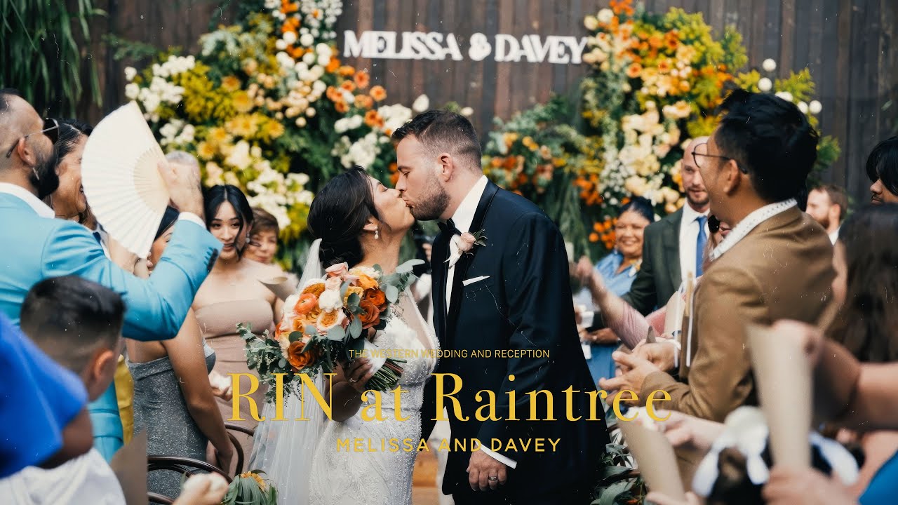 Glasshouse Reception: The beautifully decorated glasshouse for Melissa and Davey’s Rin at Raintree Wedding.