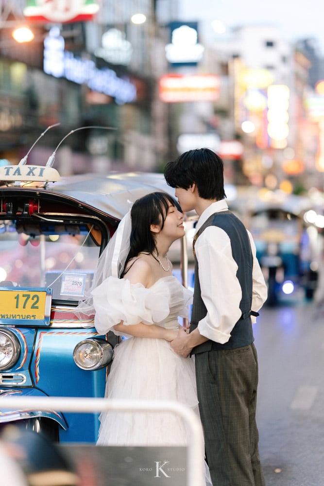 Bangkok Street Pre-Wedding: Kana & Taka’s from Japan 104 bangkok street pre wedding photography kana taka yaowarat 104 Bangkok Street Pre-Wedding: Kana & Taka’s from Japan