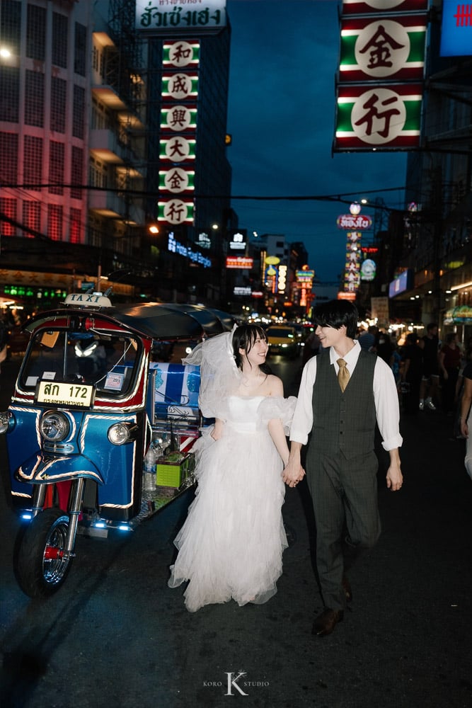 Bangkok Street Pre-Wedding: Kana & Taka’s from Japan 118 bangkok street pre wedding photography kana taka yaowarat 118 Bangkok Street Pre-Wedding: Kana & Taka’s from Japan