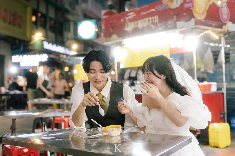 Bangkok Street Pre-Wedding: Kana & Taka’s from Japan 131 bangkok street pre wedding photography kana taka yaowarat 131 Bangkok Street Pre-Wedding: Kana & Taka’s from Japan
