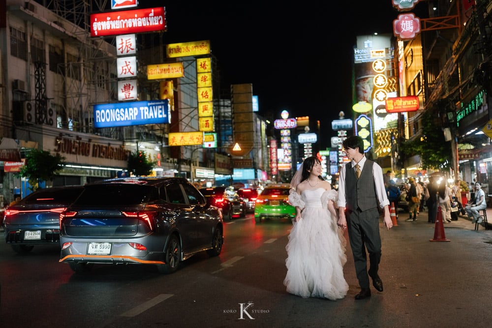 Bangkok Street Pre-Wedding: Kana & Taka’s from Japan 134 bangkok street pre wedding photography kana taka yaowarat 134 Bangkok Street Pre-Wedding: Kana & Taka’s from Japan