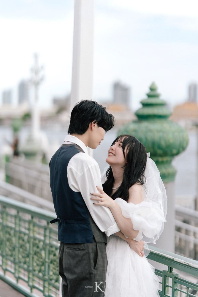 Bangkok Street Pre-Wedding: Kana & Taka’s from Japan 15 bangkok street pre wedding photography kana taka yaowarat 15 Bangkok Street Pre-Wedding: Kana & Taka’s from Japan