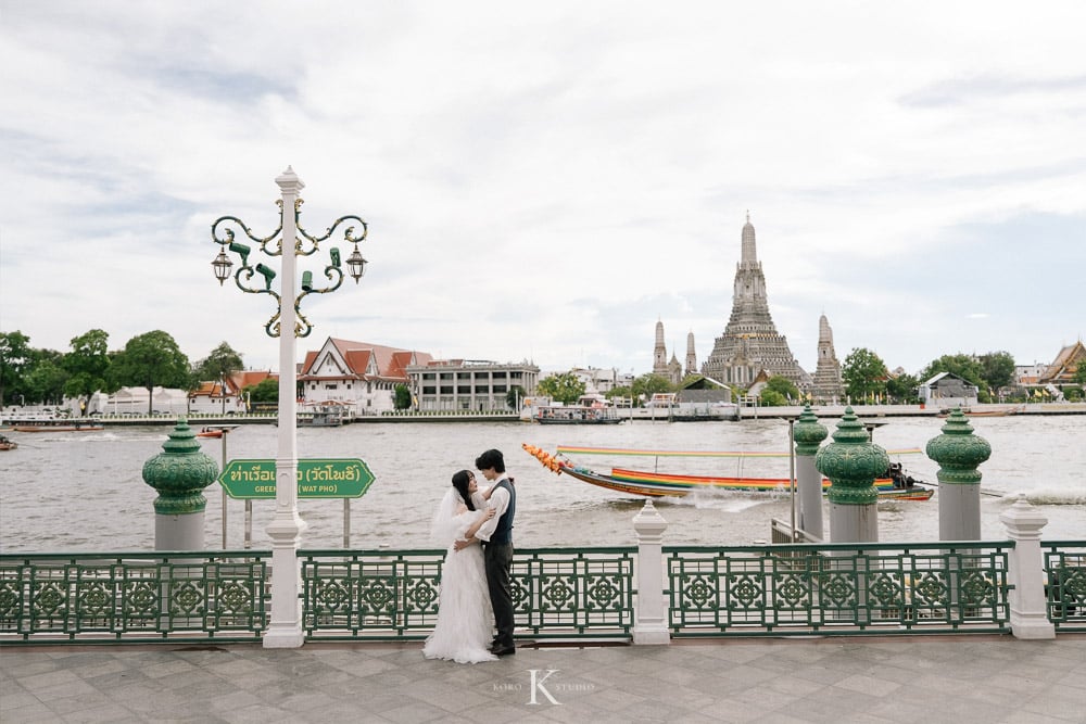 Bangkok Street Pre-Wedding: Kana & Taka’s from Japan 18 bangkok street pre wedding photography kana taka yaowarat 18 Bangkok Street Pre-Wedding: Kana & Taka’s from Japan