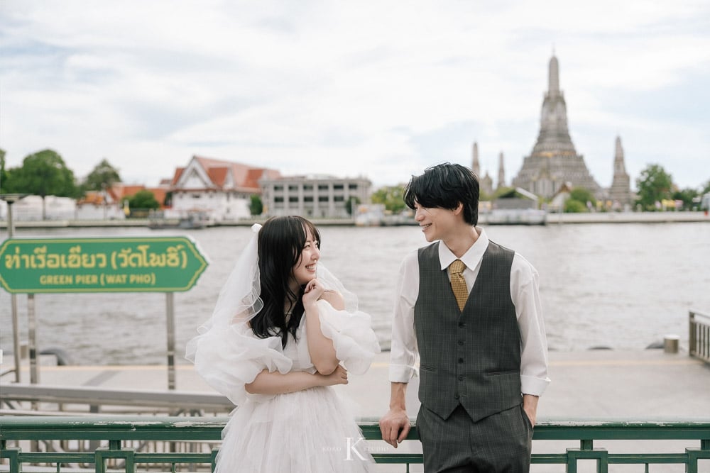 Bangkok Street Pre-Wedding: Kana & Taka’s from Japan 20 bangkok street pre wedding photography kana taka yaowarat 20 Bangkok Street Pre-Wedding: Kana & Taka’s from Japan