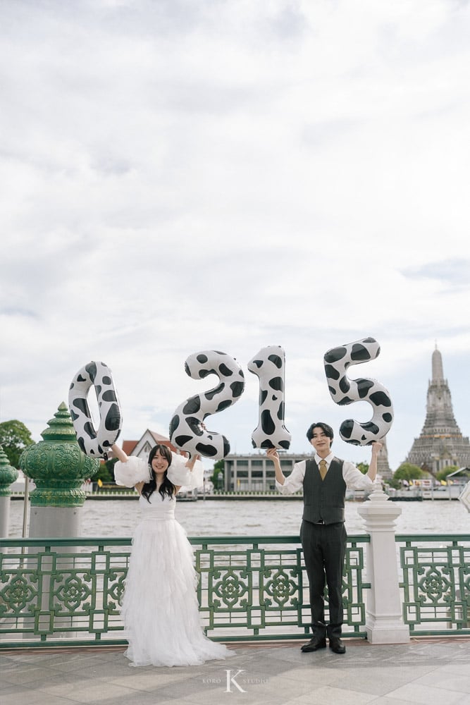 Bangkok Street Pre-Wedding: Kana & Taka’s from Japan 31 bangkok street pre wedding photography kana taka yaowarat 31 Bangkok Street Pre-Wedding: Kana & Taka’s from Japan