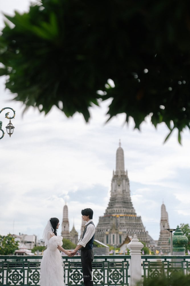 Bangkok Street Pre-Wedding: Kana & Taka’s from Japan 6 bangkok street pre wedding photography kana taka yaowarat 6 Bangkok Street Pre-Wedding: Kana & Taka’s from Japan