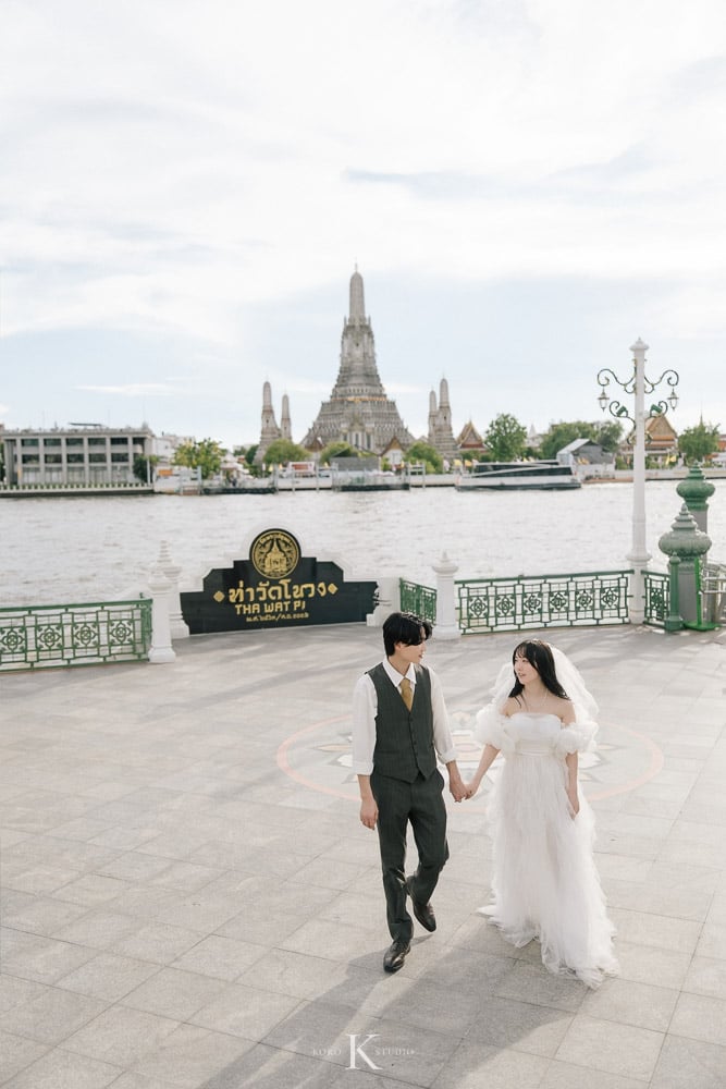Bangkok Street Pre-Wedding: Kana & Taka’s from Japan 62 bangkok street pre wedding photography kana taka yaowarat 62 Bangkok Street Pre-Wedding: Kana & Taka’s from Japan