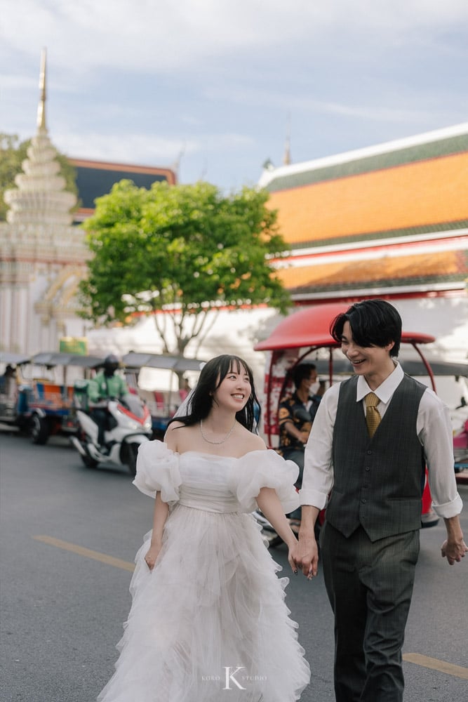 Bangkok Street Pre-Wedding: Kana & Taka’s from Japan 67 bangkok street pre wedding photography kana taka yaowarat 67 Bangkok Street Pre-Wedding: Kana & Taka’s from Japan