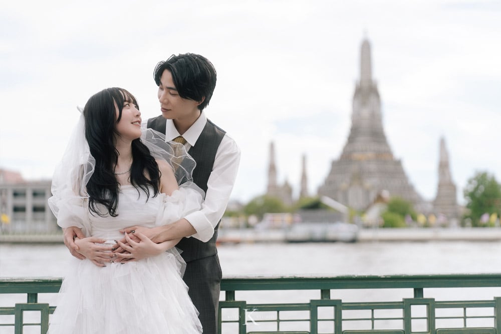 Bangkok Street Pre-Wedding: Kana & Taka’s from Japan 7 bangkok street pre wedding photography kana taka yaowarat 7 Bangkok Street Pre-Wedding: Kana & Taka’s from Japan