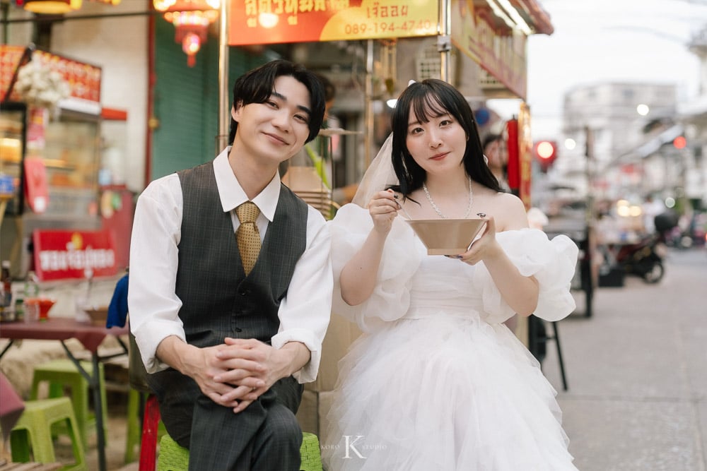 Bangkok Street Pre-Wedding: Kana & Taka’s from Japan 96 bangkok street pre wedding photography kana taka yaowarat 96 Bangkok Street Pre-Wedding: Kana & Taka’s from Japan