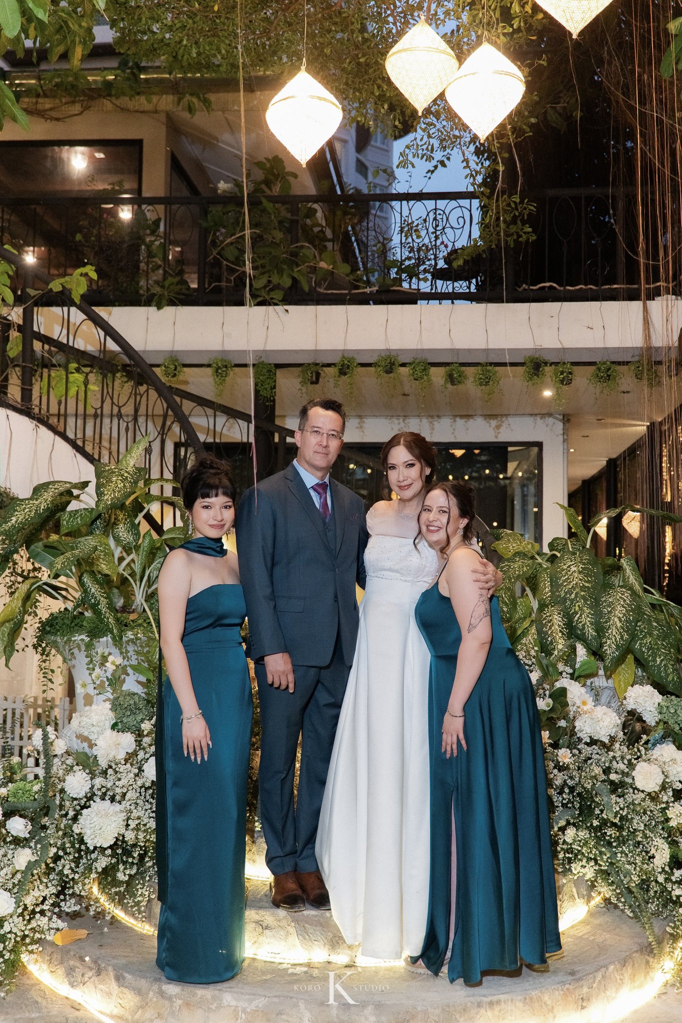 Romantic The Gardens of Dinsor Palace Wedding | Kaye & Todd 151 facebook 151 Romantic The Gardens of Dinsor Palace Wedding | Kaye & Todd