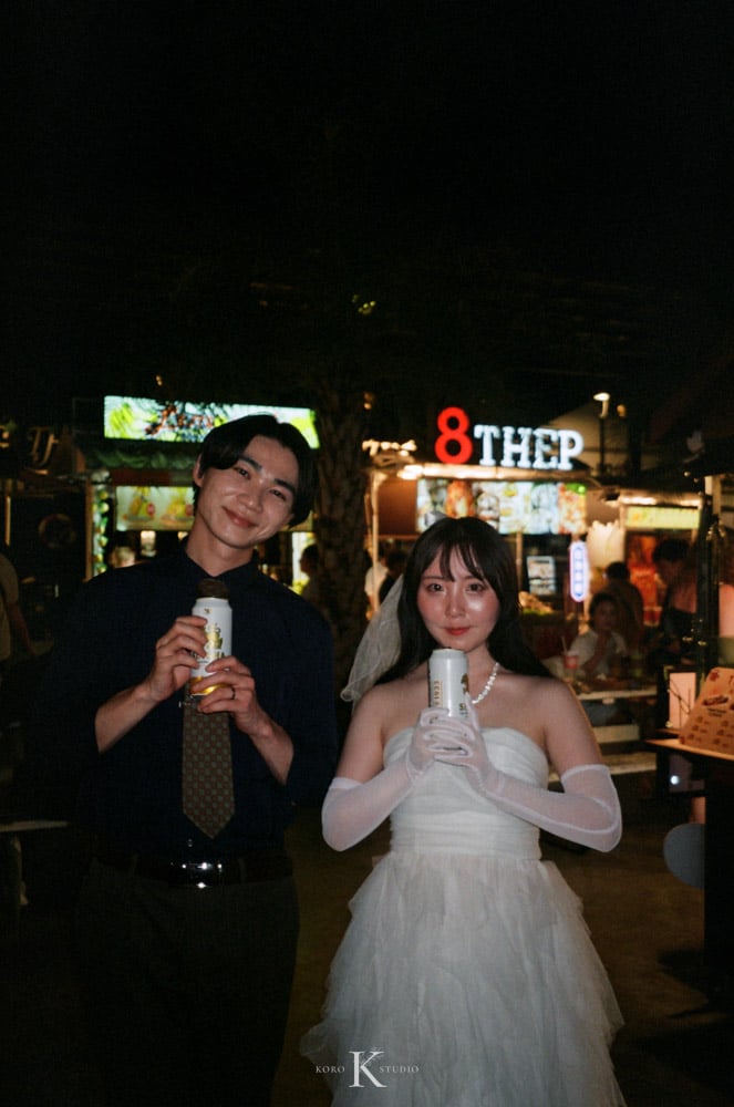 Bangkok Film Pre-Wedding Photographer| Wat Arun & Chinatown 15 pre wedding in bangkok 2026 by analog camera 15 Bangkok Film Pre-Wedding Photographer| Wat Arun & Chinatown
