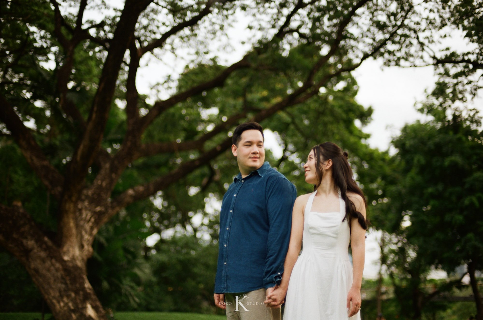 Bangkok Film Wedding Photographer | Alison & Karl’s Story 18 alison karl bangkok destination wedding video wat pho 18 Bangkok Film Wedding Photographer | Alison & Karl’s Story