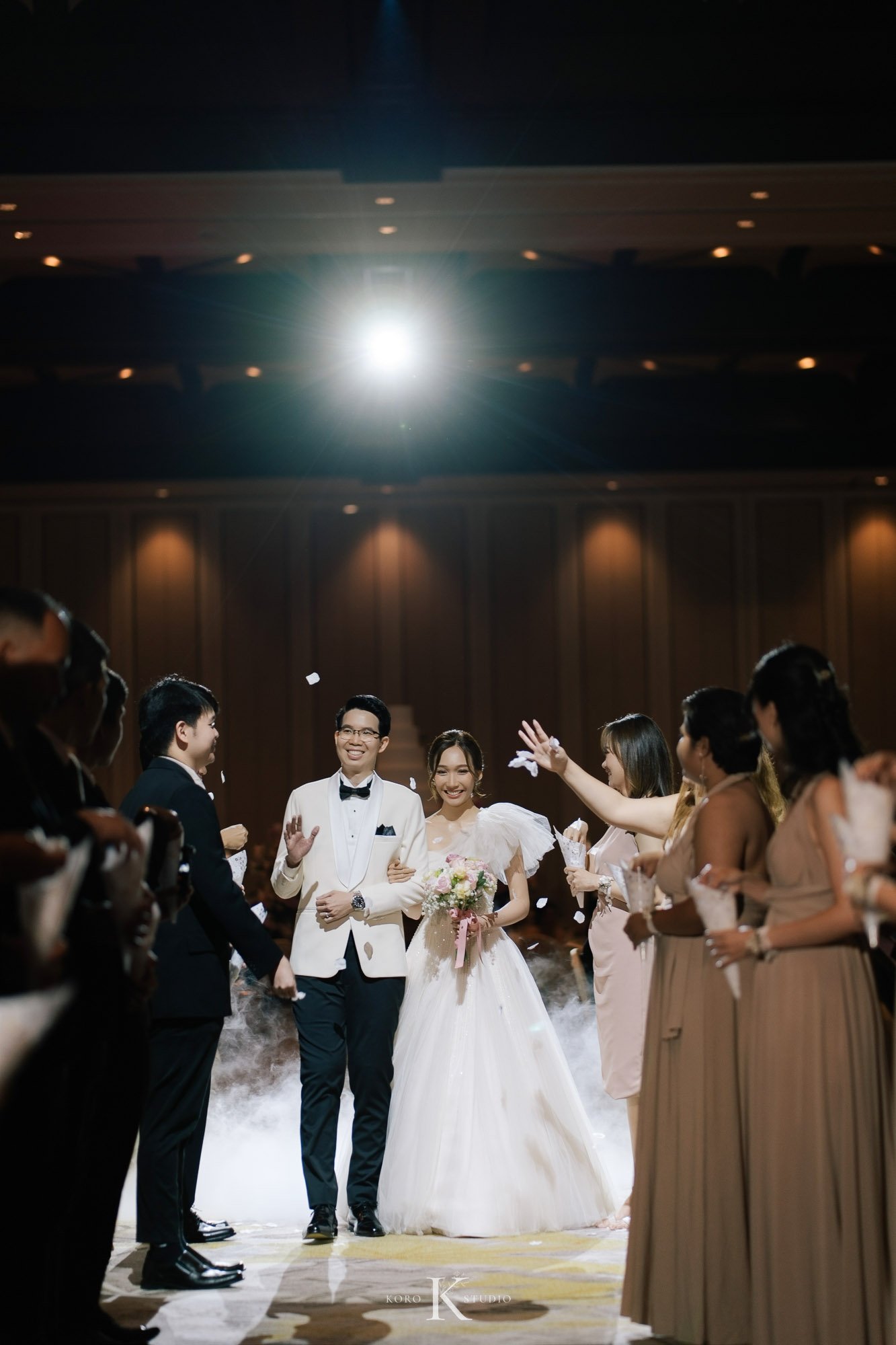 Eastin Grand Hotel Phayathai Wedding | Ice & Pon 105 eastin grand hotel phayathai wedding 105 Eastin Grand Hotel Phayathai Wedding | Ice & Pon