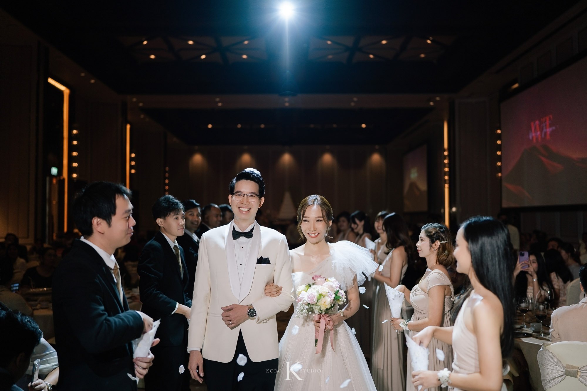 Eastin Grand Hotel Phayathai Wedding | Ice & Pon 107 eastin grand hotel phayathai wedding 107 Eastin Grand Hotel Phayathai Wedding | Ice & Pon