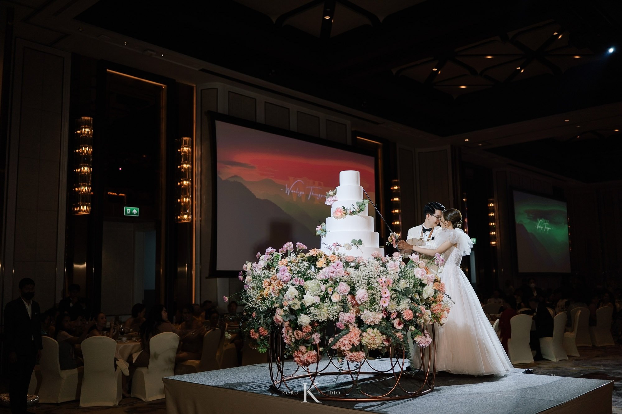 Eastin Grand Hotel Phayathai Wedding | Ice & Pon 134 eastin grand hotel phayathai wedding 134 Eastin Grand Hotel Phayathai Wedding | Ice & Pon