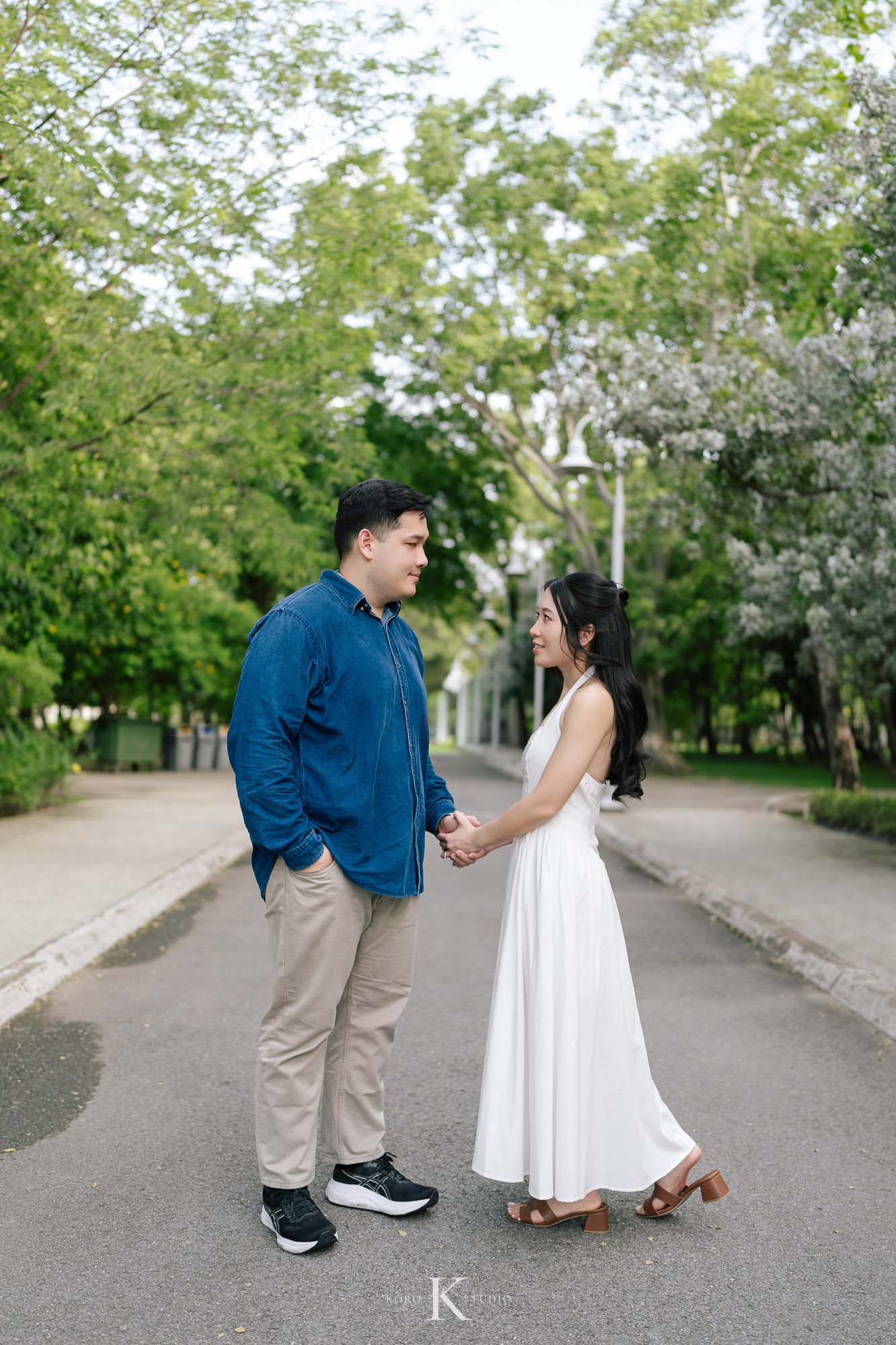 Bangkok Pre Wedding: Alison & Karl at Wat Pho & Benjakitti Park 129 benjakitti park pre wedding alison karl bangkok 129 Bangkok Pre Wedding: Alison & Karl at Wat Pho & Benjakitti Park