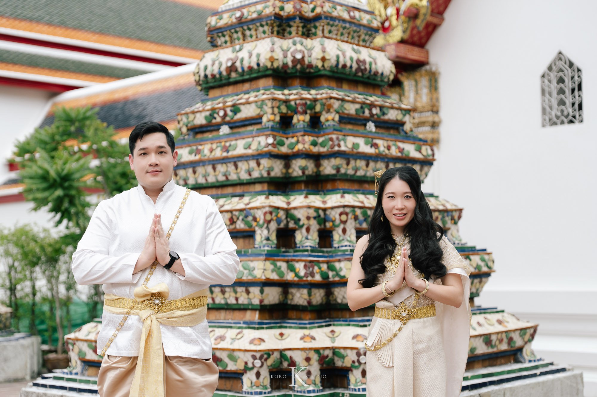 Bangkok Pre Wedding: Alison & Karl at Wat Pho & Benjakitti Park 15 benjakitti park pre wedding alison karl bangkok 15 Bangkok Pre Wedding: Alison & Karl at Wat Pho & Benjakitti Park