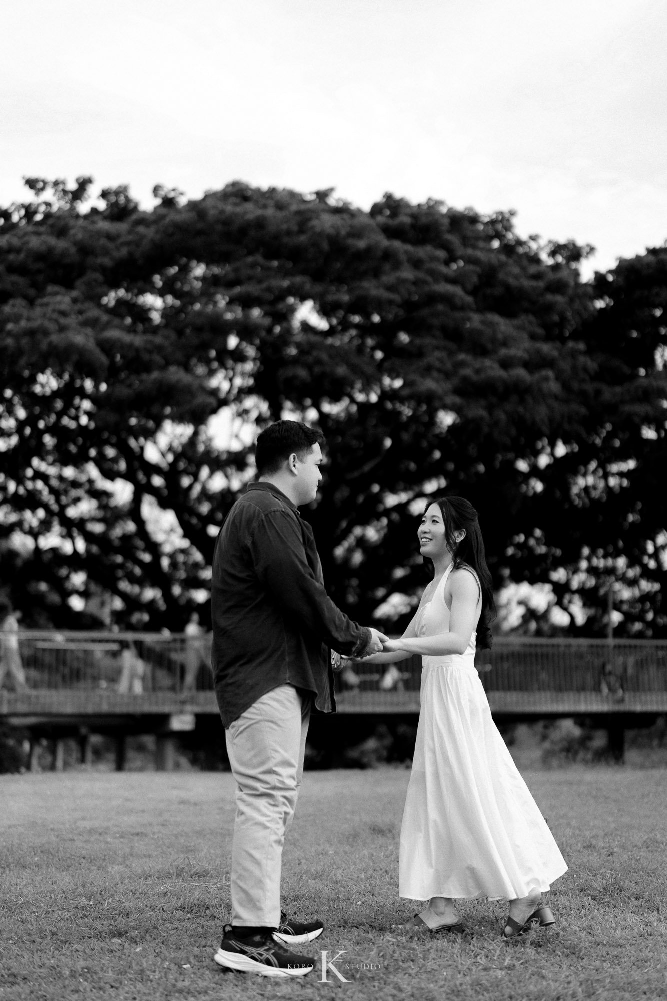 Bangkok Pre Wedding: Alison & Karl at Wat Pho & Benjakitti Park 164 benjakitti park pre wedding alison karl bangkok 164 Bangkok Pre Wedding: Alison & Karl at Wat Pho & Benjakitti Park