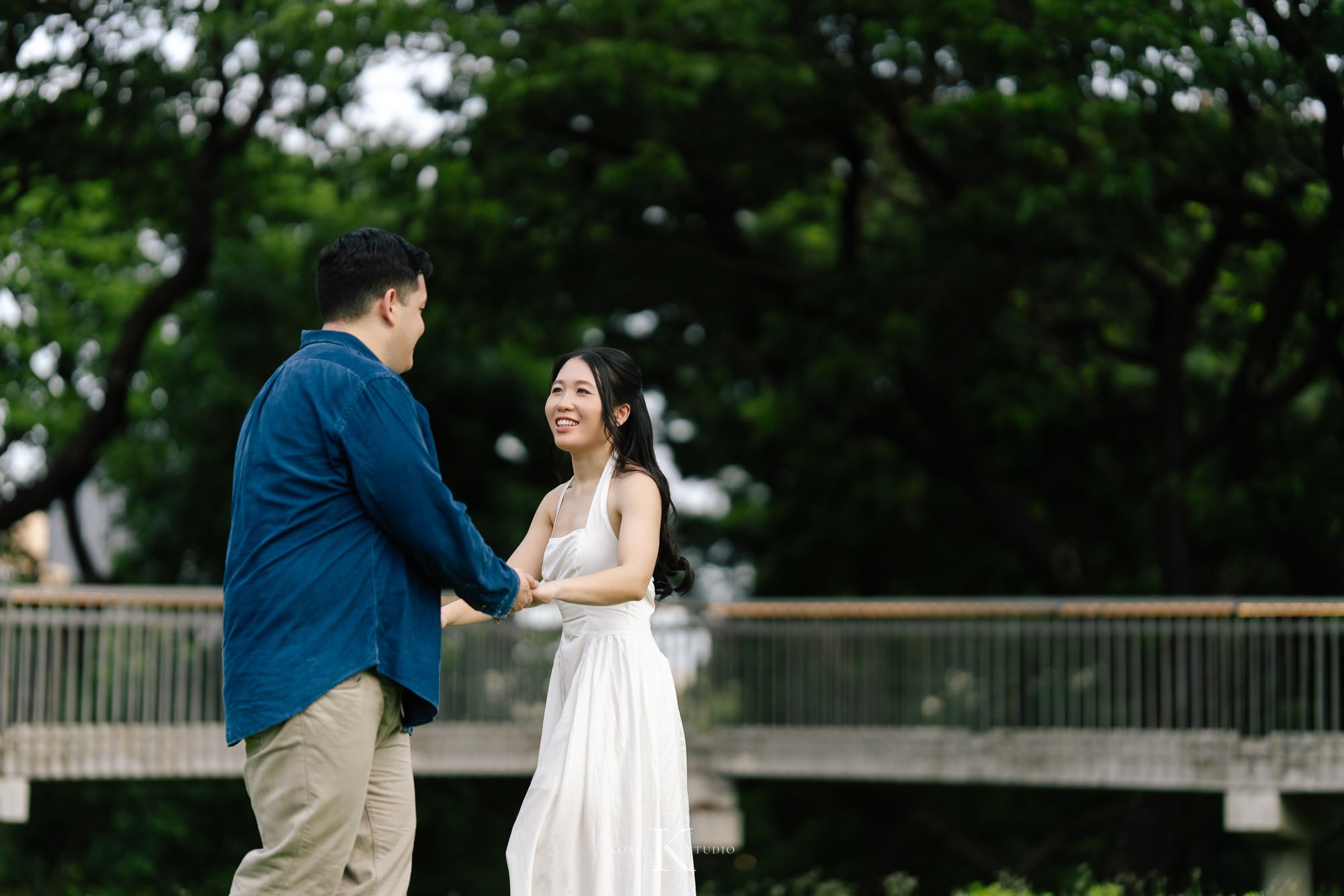 Bangkok Pre Wedding: Alison & Karl at Wat Pho & Benjakitti Park 165 benjakitti park pre wedding alison karl bangkok 165 Bangkok Pre Wedding: Alison & Karl at Wat Pho & Benjakitti Park