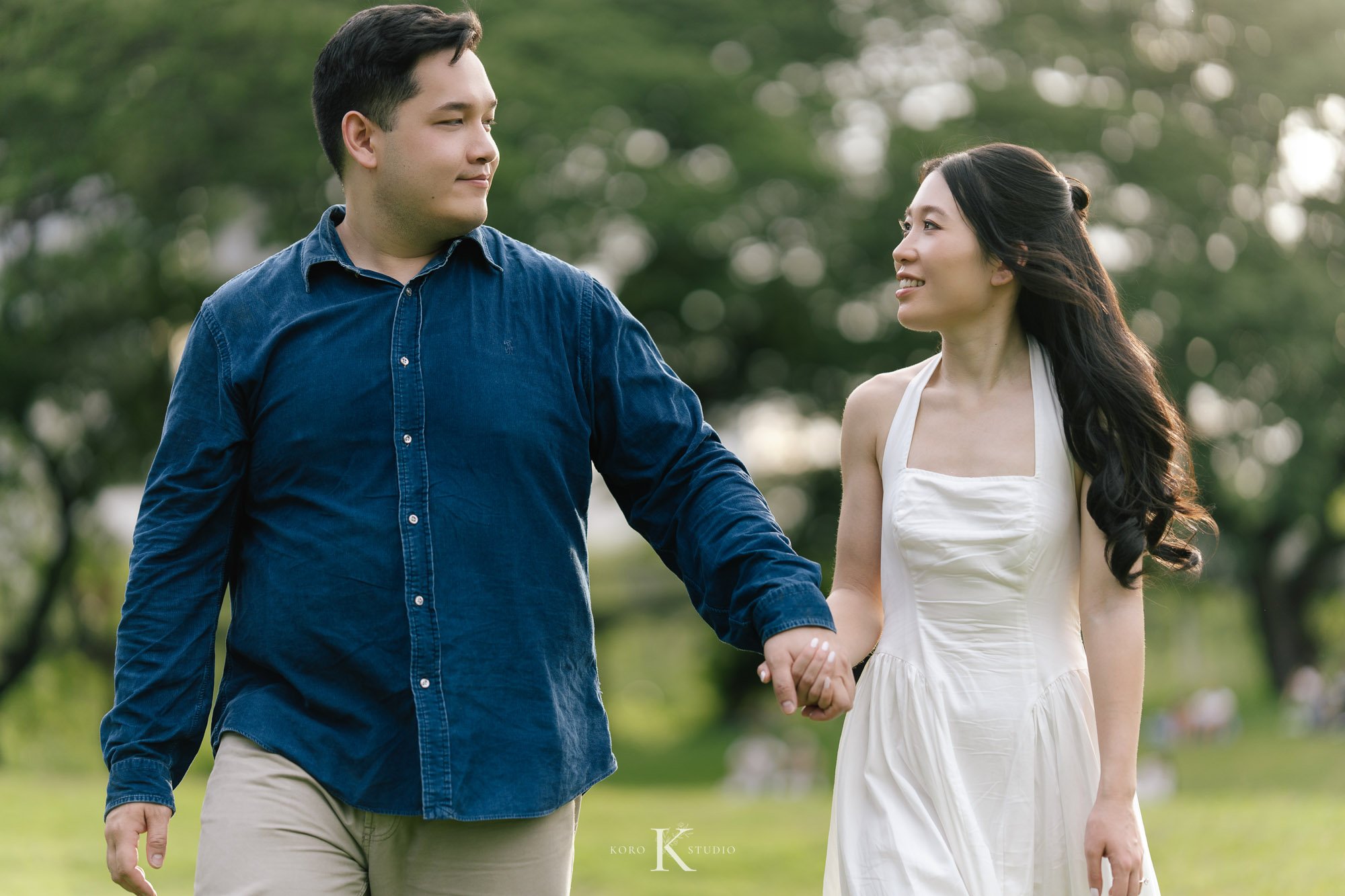 Bangkok Pre Wedding: Alison & Karl at Wat Pho & Benjakitti Park 175 benjakitti park pre wedding alison karl bangkok 175 Bangkok Pre Wedding: Alison & Karl at Wat Pho & Benjakitti Park