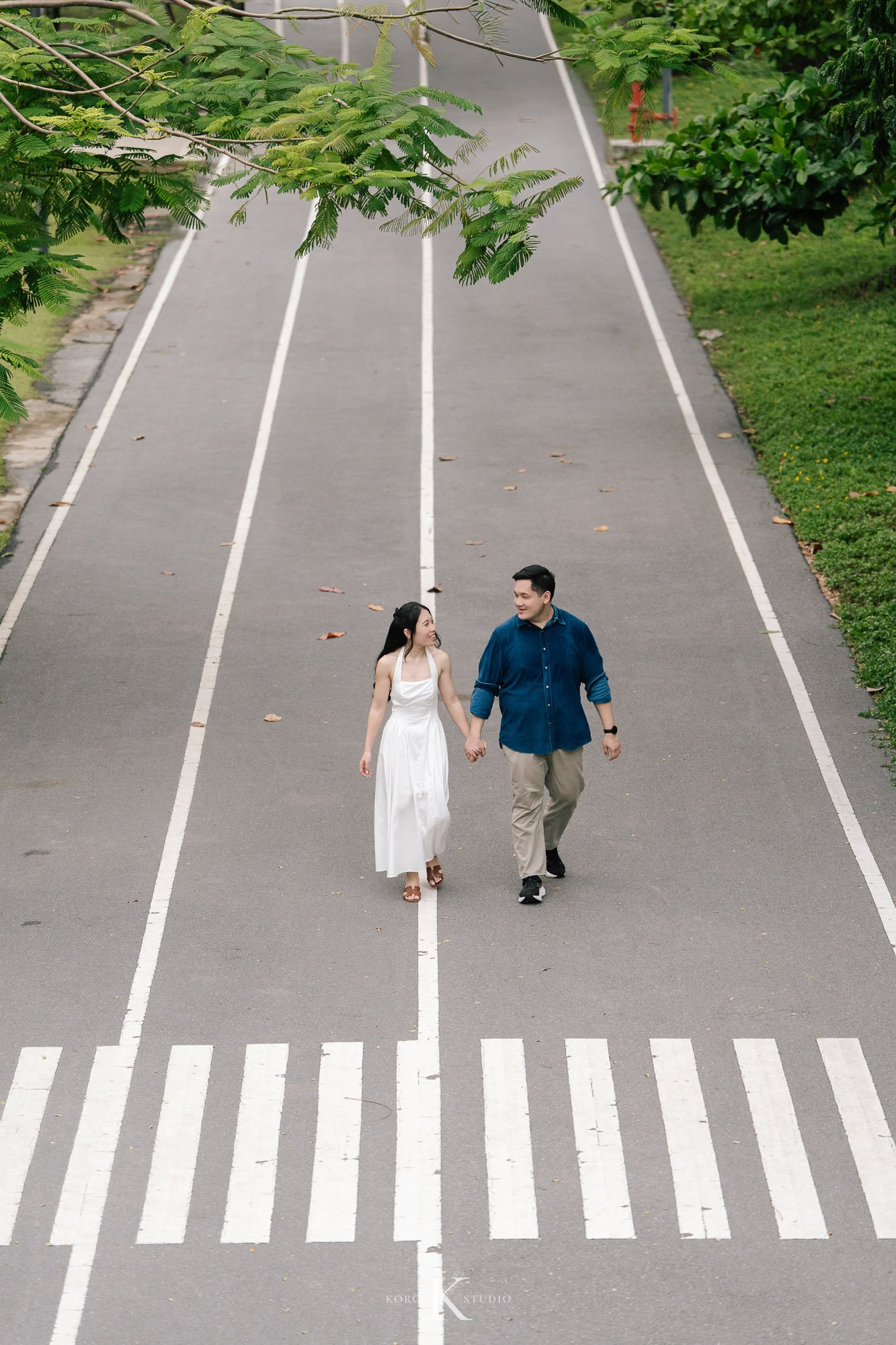 Bangkok Pre Wedding: Alison & Karl at Wat Pho & Benjakitti Park 223 benjakitti park pre wedding alison karl bangkok 223 Bangkok Pre Wedding: Alison & Karl at Wat Pho & Benjakitti Park
