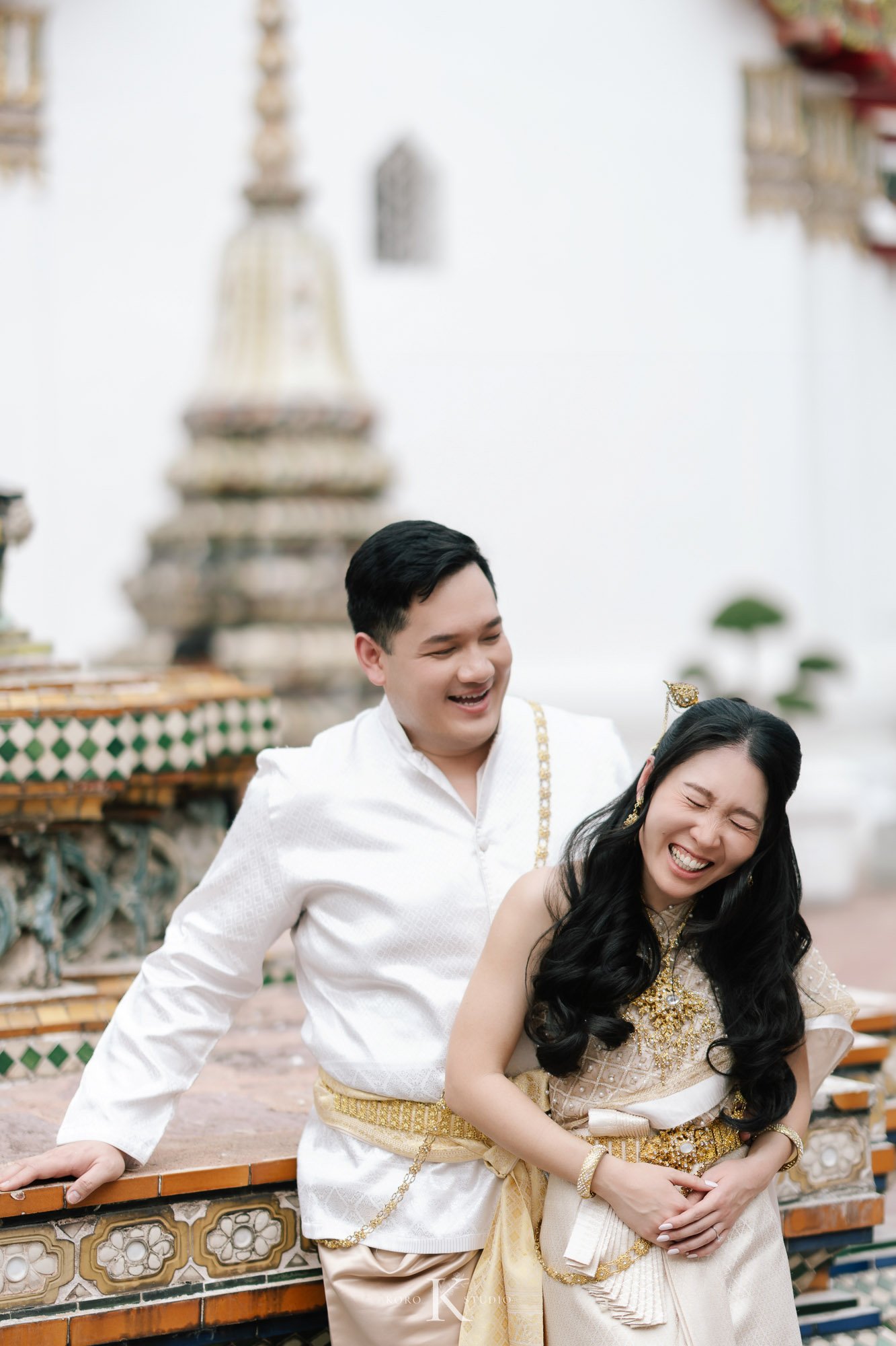 Bangkok Pre Wedding: Alison & Karl at Wat Pho & Benjakitti Park 23 benjakitti park pre wedding alison karl bangkok 23 Bangkok Pre Wedding: Alison & Karl at Wat Pho & Benjakitti Park
